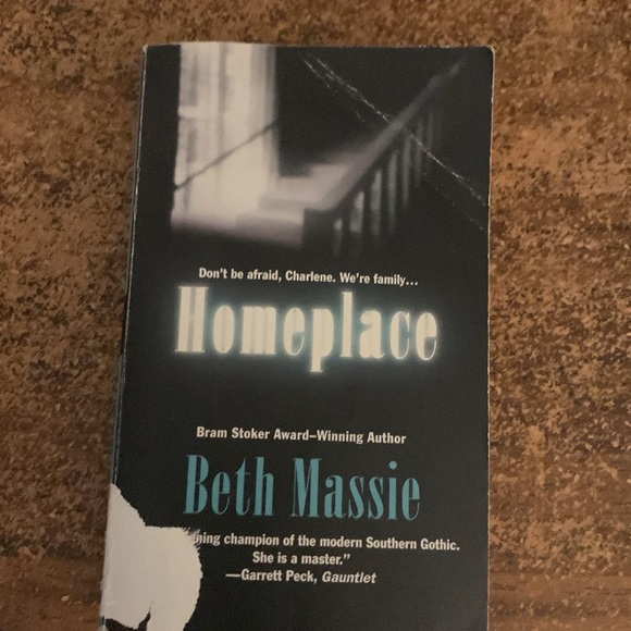 (3 for $20)3 horror softcover novels - Picture 2 of 10